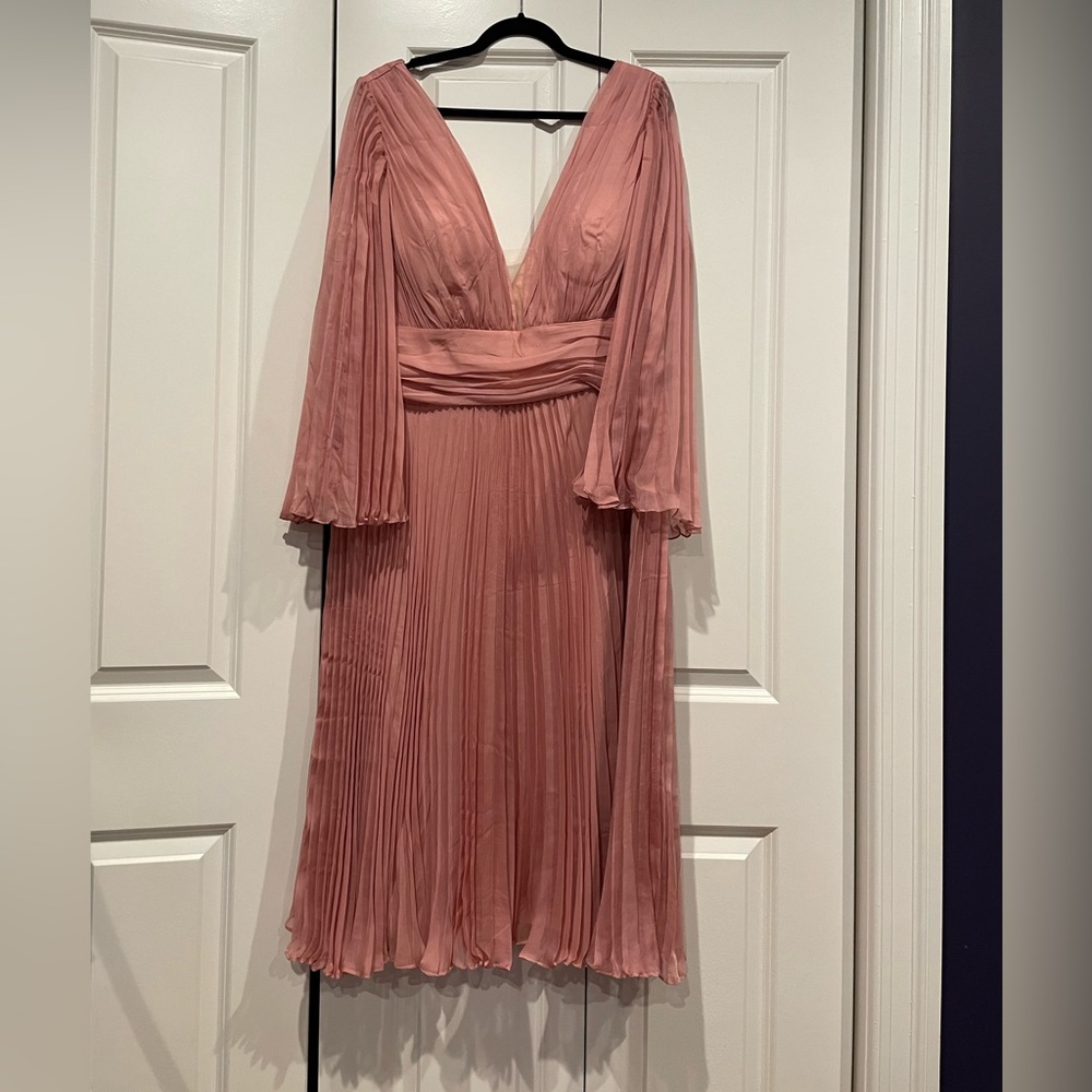 Unique Vintage Cinderella Pink Midi Formal Bridesmaid or Event Sz 22 NWT